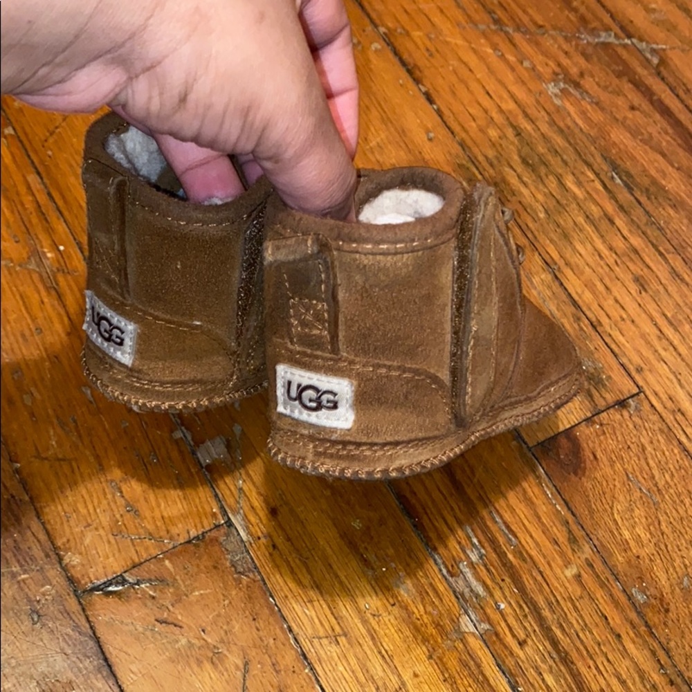 Ugg’s size infant 4/05 slightly used show of wear